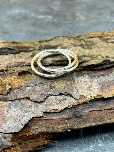 Interlocking ring