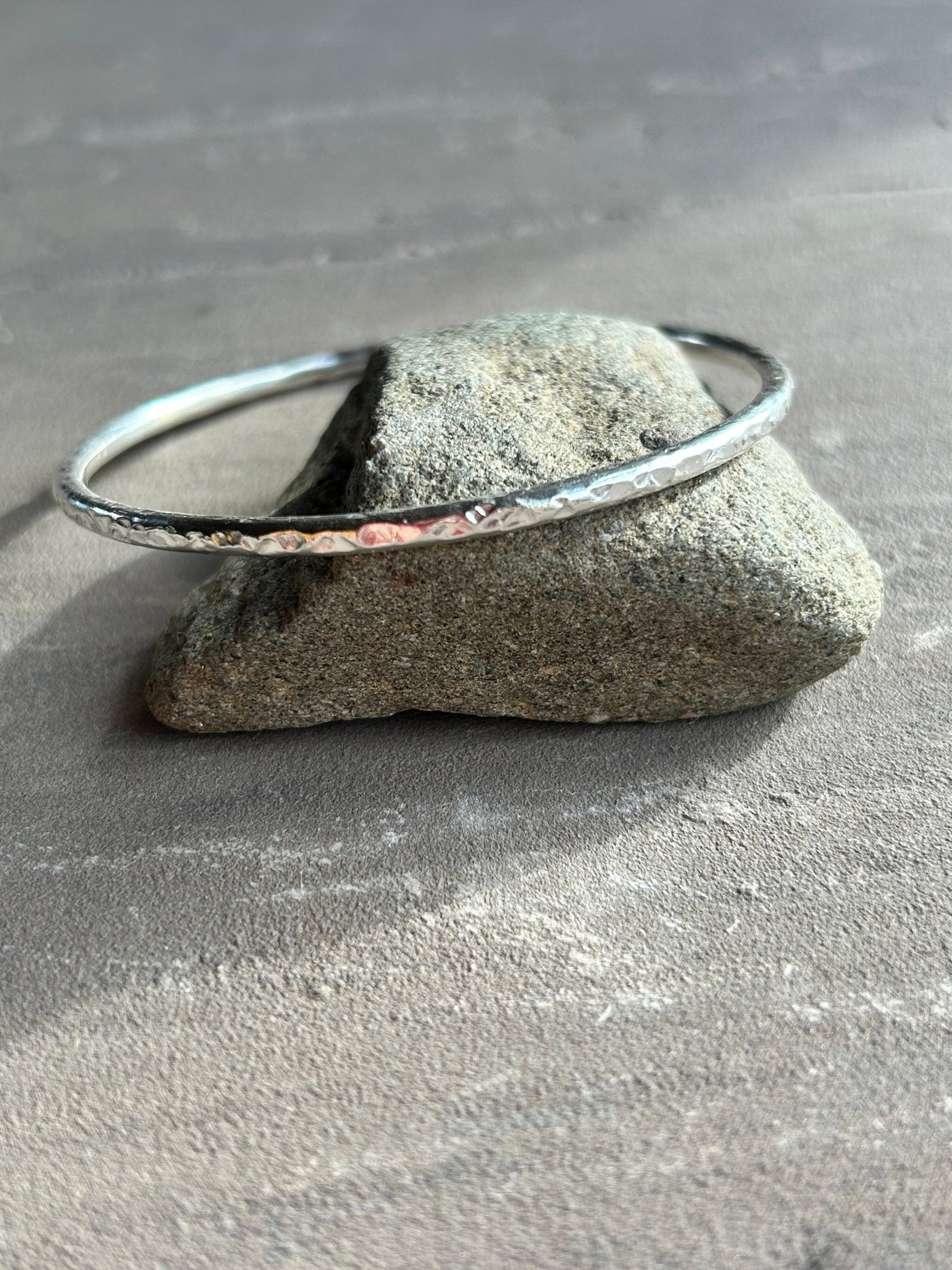 Classic Hammered Bangle - 3mm - LaVidaLoca Jewellery