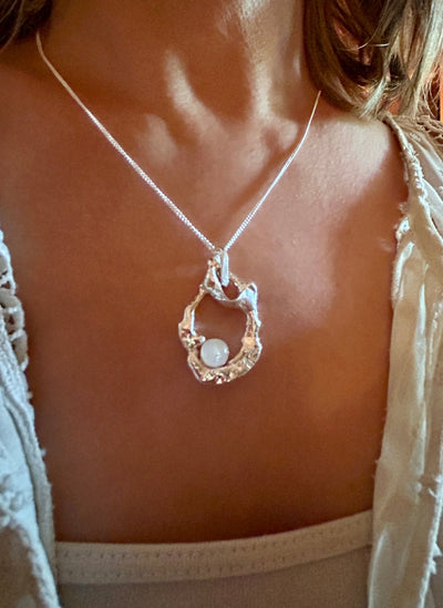 Drop of Moonlight - LaVidaLoca Jewellery