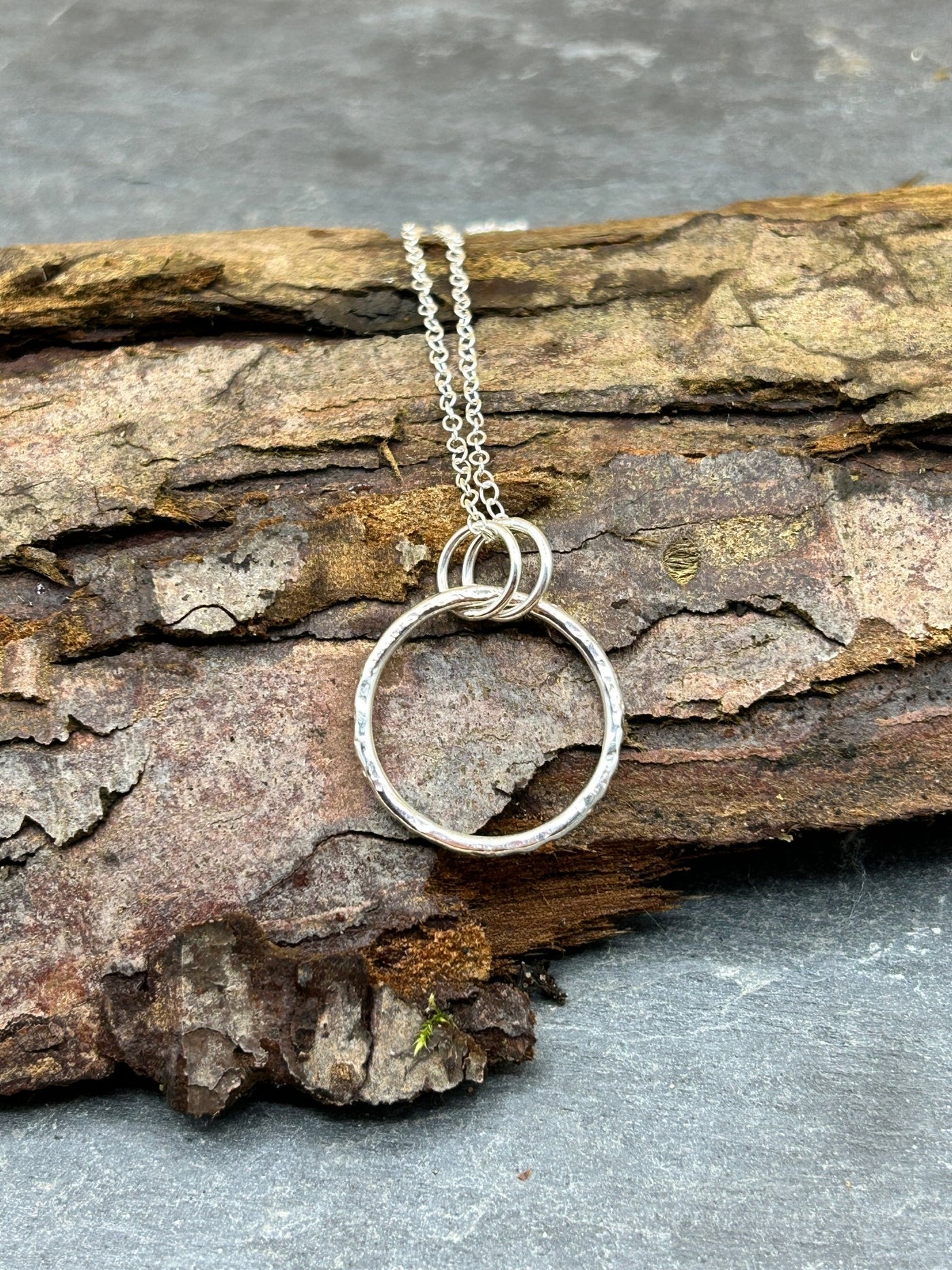 Hammered Ring pendant - LaVidaLoca Jewellery