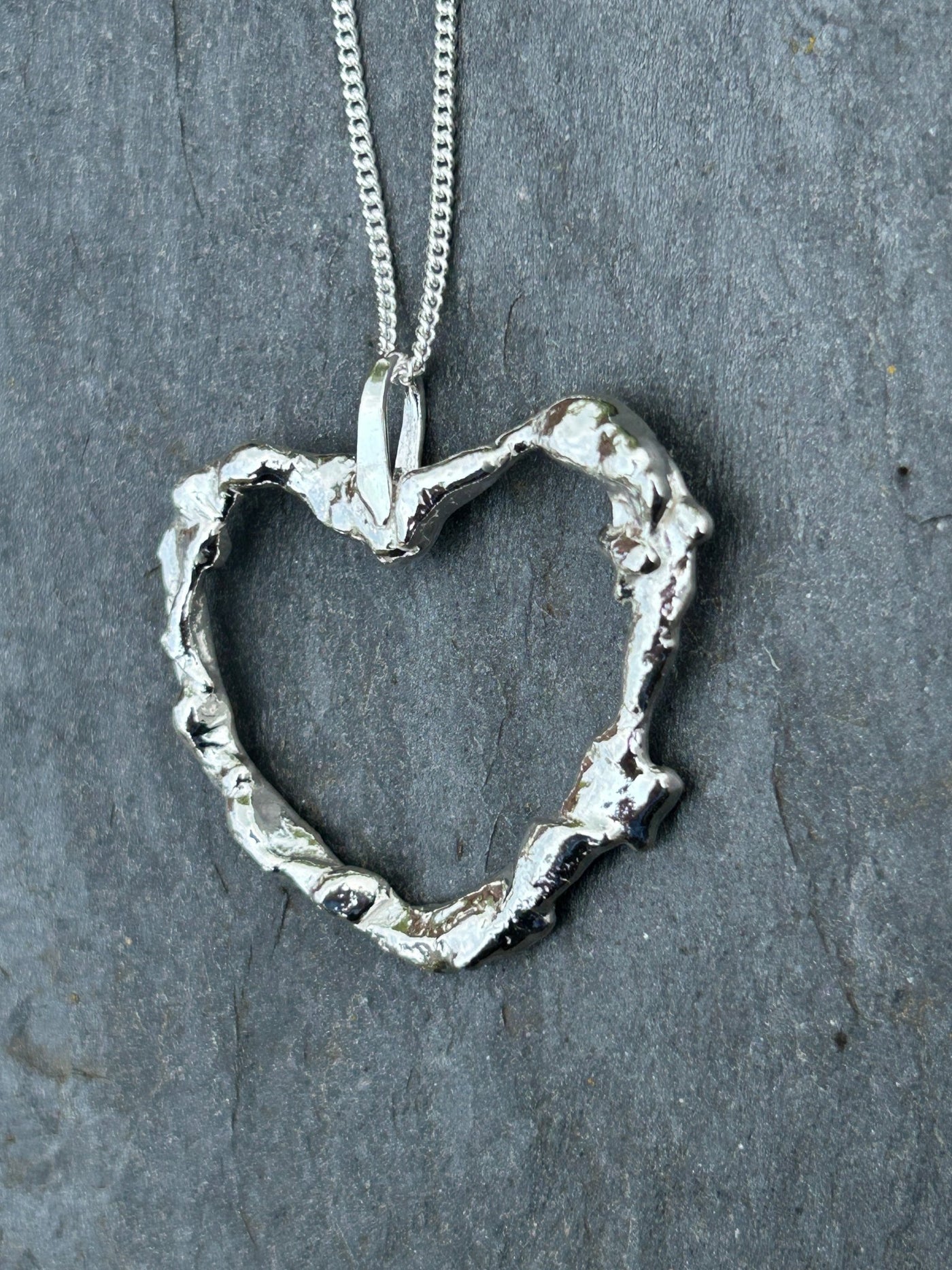 Light Heart Full of Love - LaVidaLoca Jewellery