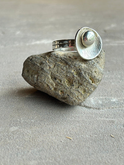 Lily pad stacking ring - LaVidaLoca Jewellery