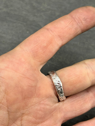 On the Rocks Molten Ring - LaVidaLoca Jewellery