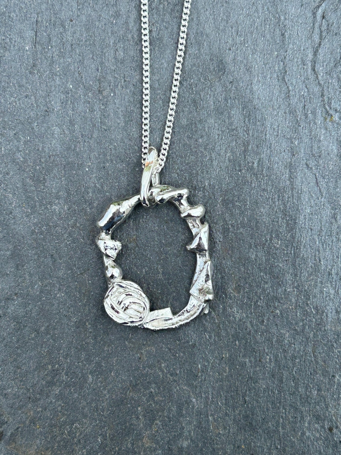 Rose and Thorns - LaVidaLoca Jewellery