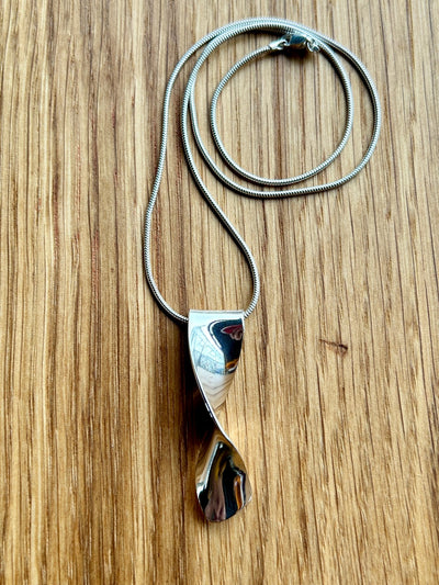 Twisted Silver Pendant - LaVidaLoca Jewellery